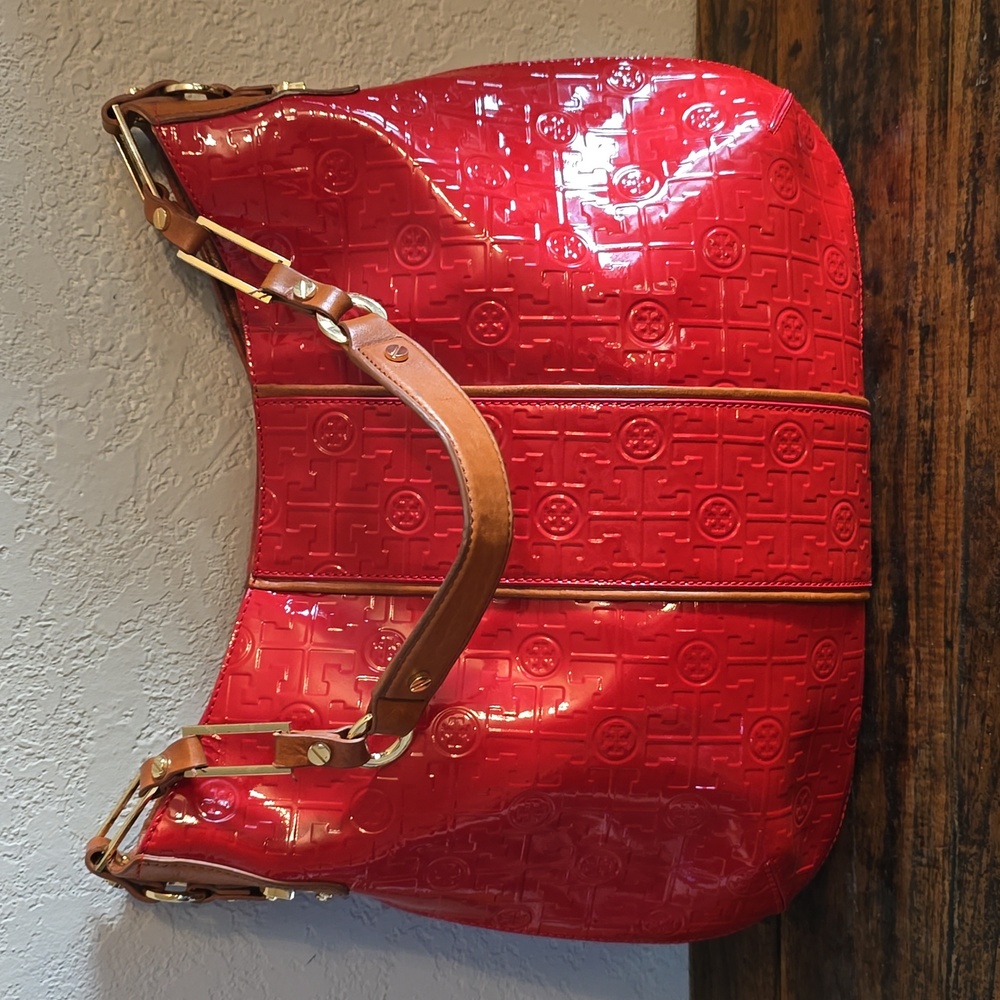 TORY BURCH  Leather on Patent Leather